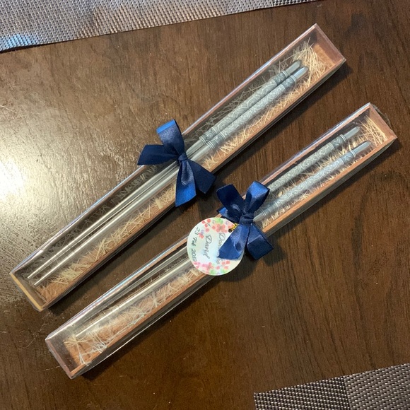 Chopsticks- 2 pairs